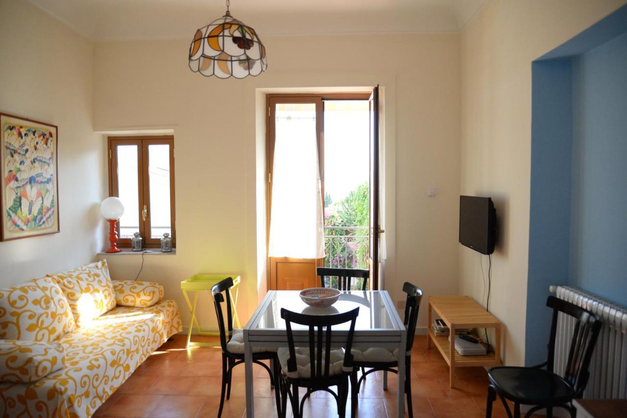 Casa Naumachie Relax In A Safe And Wonderful Place Ταορμίνα Εξωτερικό φωτογραφία